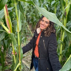 Meet your Posher, Jocelyn